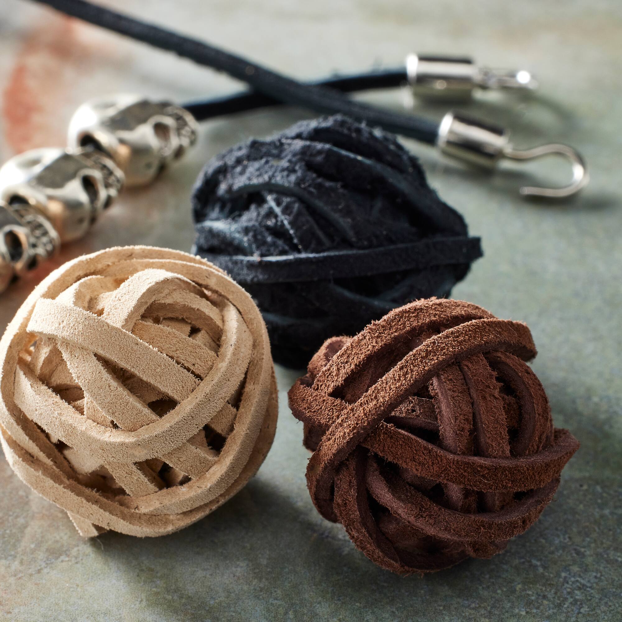 Bead Landing™ Suede Leather Value Pack